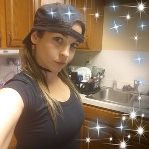 Meet your Posher, Kara